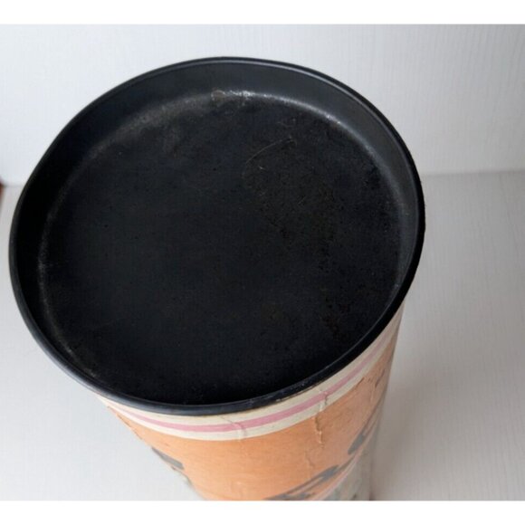 Vintage HG Toys Snow White Round 75 Piece Jigsaw Puzzle in Can 12” - Picture 14 of 16